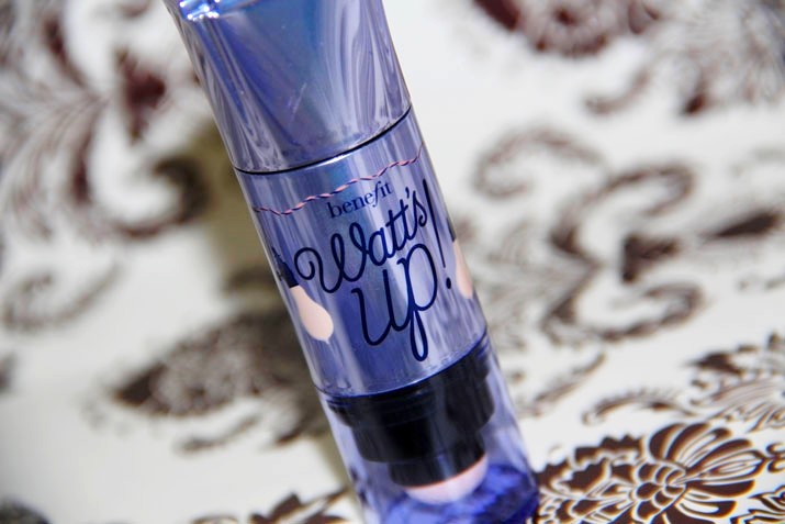 Iluminador Watt's Up Benefit