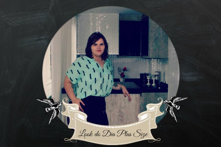 Look Plus Size Saia e Camisa