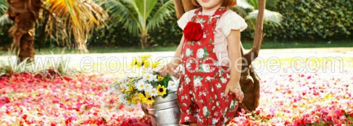Bela Pequena Moda Infantil