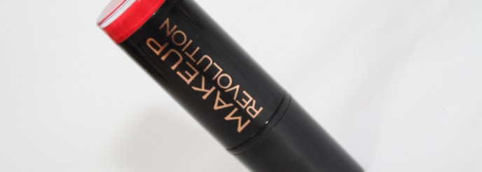 Batom Makeup Revolution Amazing Lady