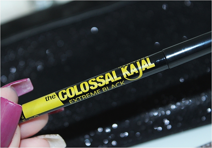 testei-the-colossal-kajal-extreme-black-maybelline