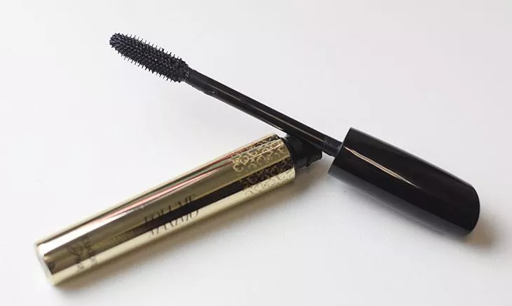 Read more about the article Máscara para Cílios Diva Eudora | Resenha