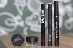 Read more about the article Meu delineador do momento.